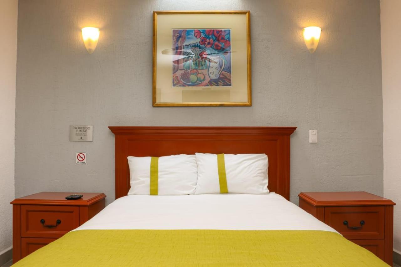 Suites Bajio Леон Экстерьер фото